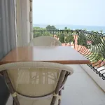 לינה וארוחת בוקר Dolina Çeşme