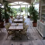 לינה וארוחת בוקר Dolina Çeşme