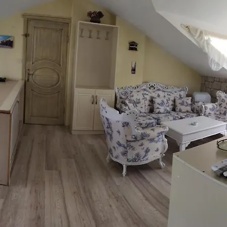 Dolina Bed and Breakfast Çeşme