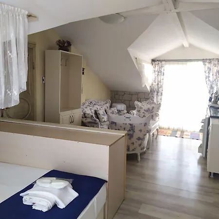 Dolina Bed & Breakfast Cesme