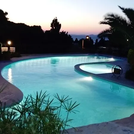 Dolina Bed and Breakfast 3*