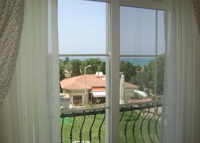 Dolina Bed & Breakfast 3*